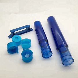 échantillon gratuit 700G 750G 55mm cou 19L 20L plastique PET 5 litres bouteille de préforme / 19 litres 20 litres 5 litres bouteille d'eau PET fournisseur