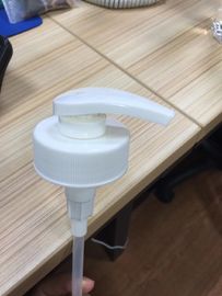 Dispensateur de pompe à lotion à fermeture à nervures de matériau en polypropylène PP personnalisé fournisseur